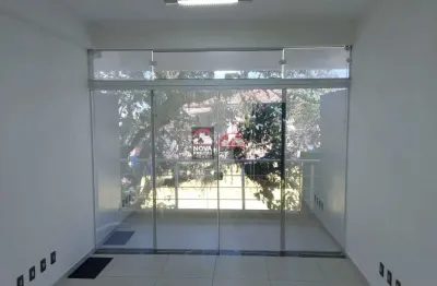 Sala comercial na região central da cidade, proximo ao cartorio.