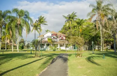 Sobrado à venda no condomínio terras de sant`anna  em jacareí