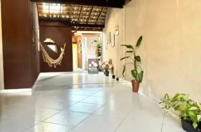 Casa com 3 quartos à venda na Rua Jacyrio Marques Martinho, 66, Residencial Mombaça I, Pindamonhangaba