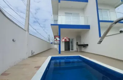 Ótimo sobrado com piscina e linda área gourmet, 3 dormitórios, 2 vagas de garagem
