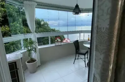 Apartamento em condomínio completo frente mar na região central de caraguatatuba