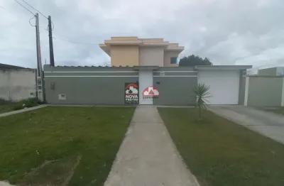 Linda casa com banheira de hidromassagem e closet no jardim gaivotas