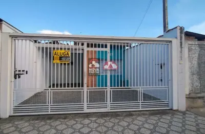 Casa para locação no centro de pindamonhangaba, com excelente localização!