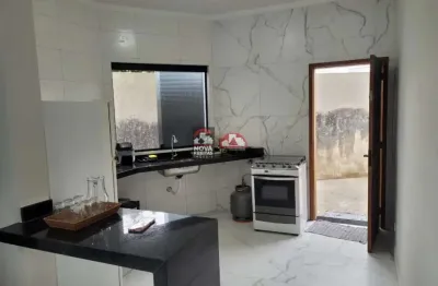 Casa com 2 quartos para alugar na Rua Queluz, Casa, 200, Balneário Forest, Caraguatatuba
