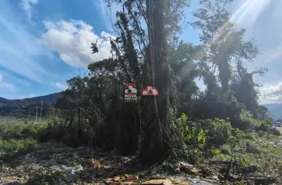 Terreno à venda na Rua Pavão de Ouro, Jardim das Gaivotas, Caraguatatuba
