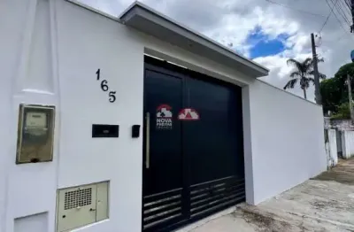 Casa para locação definitiva em caraguatatuba próxima ao centro