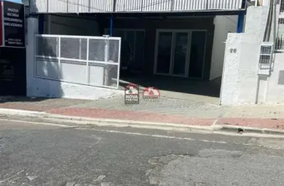 Casa sobrado com ponto comercial em são josé dos campos