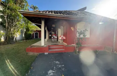 Oportunidade única na praia martim de sá  casa com terreno amplo a 80 metros do mar