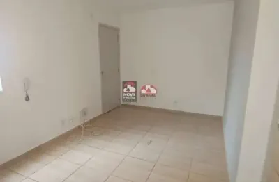 Apartamento térreo à venda no condomínio vistas da mantiqueira, em pindamonhangaba.