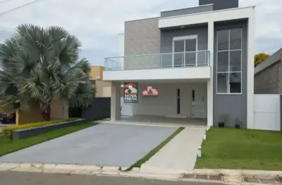 Casa à venda no condomínio reserva dos lagos em pindamonhangaba!