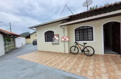 Casa para locação em condomínio com 2 dormitórios / martim de sá, caraguatatuba