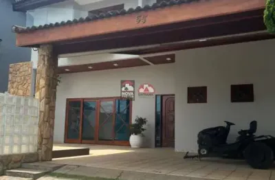 Casa de alto padrão à venda em condomínio fechado em jacareí - sp