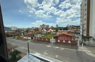 Apartamento moderno e mobiliado para locação no bairro aruan ? caraguatatuba