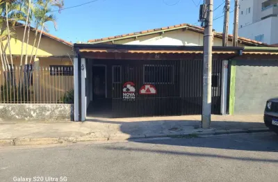 Casa com 3 quartos para alugar na Rua Haia, 84, Jardim Augusta, São José dos Campos