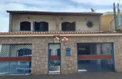 Casa com 4 quartos à venda na Rua José de Barros, 68, Parque Itamarati, Jacareí