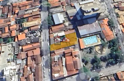 Terreno à venda na Rua Santa Catarina, 54,60 e 62, Vila Maria, São José dos Campos