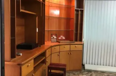 Casa com 5 quartos à venda na Rua Mamede Alves Cardoso, 26, Jardim das Indústrias, São José dos Campos