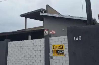 Casa com 2 quartos para alugar na Rua Maria Baruki Samahá, 145, Conjunto Residencial Araretama, Pindamonhangaba