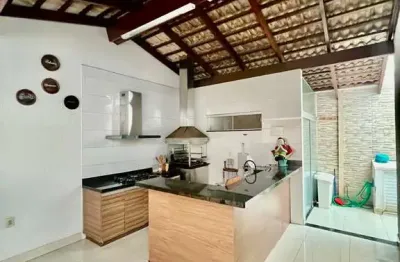 Casa com 4 quartos à venda na Avenida Copacabana, Jardim Atlântico, Goiânia