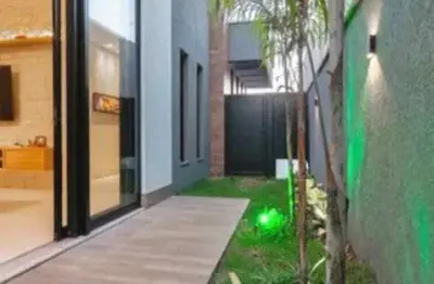 Casa em condomínio no goiânia golfe clube: 4 suítes, 660m² à venda