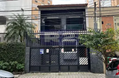 Casa com 4 quartos para alugar na Rua Pernambuco, Gonzaga, Santos