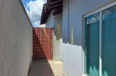 Casa com 5 quartos à venda na rua aloysio rafael dos santos, residencial santa rita, pouso alegre, 240 m2 por r$ 1.050.000