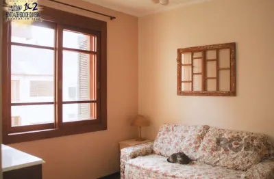 Apartamento 2 dormitórios,na república,próximo rua lima e silva