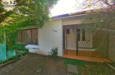 Viva com amplitude no jardim sabará: casa de 165m² com lareira, pátio e versatil