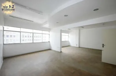 Sala comercial para alugar na Rua Siqueira Campos, 1184, Centro Histórico, Porto Alegre