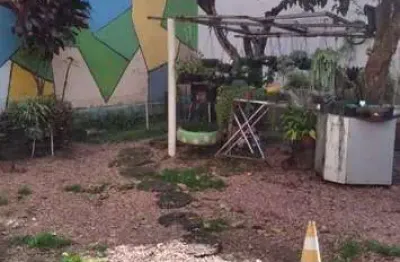 Casa com 4 quartos à venda na Rua João Bastian, 24, Três Figueiras, Porto Alegre