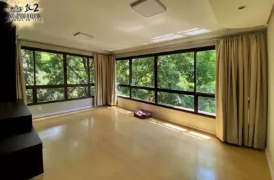 Viver no topo de Porto Alegre é uma experiência reservada para poucos.