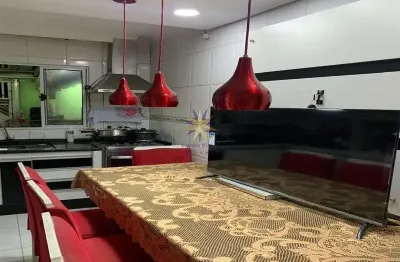 Casa com 2 quartos para alugar na Vila Nova Savoia, São Paulo 