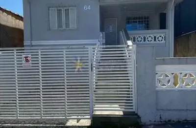 Casa com 2 quartos para alugar na Vila Dalila, São Paulo 