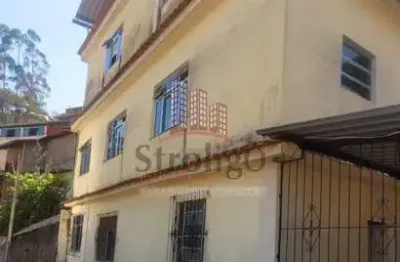 C501 casa com amplo quintal, prado- nova friburgo-rj