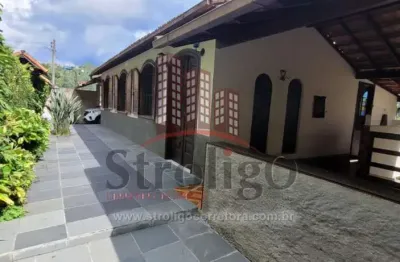 C352 casa linear com amplo terreno, parque santa elisa, nova friburgo-rj