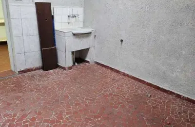 Casa com 2 quartos para alugar na Vila Carrão, São Paulo 