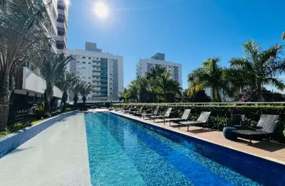 Apartamento personalizado e pronto para  morar, 02 suítes + lavabo, ótima posição solar.