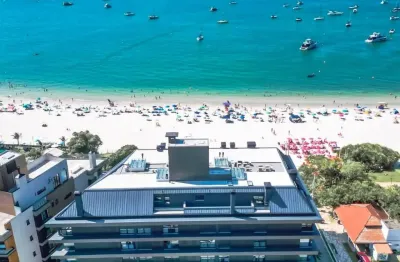 Apartamento personalizado e decorado 03 suítes pé na areia jurere.