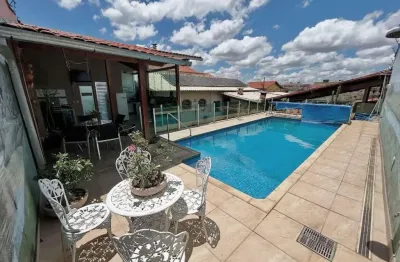 Casa para venda em contagem, jardim pérola, 4 dormitórios, 1 suíte, 4 banheiros, 10 vagas