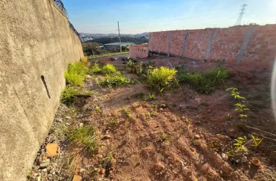 Terreno à venda no Arvoredo, Contagem 