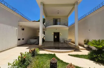 Casa para Venda em Belo Horizonte, Santa Tereza, 3 dormitórios, 3 suítes, 5 banheiros, 3 vagas