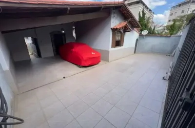 Casa para Venda em Belo Horizonte, Celso machado, 4 dormitórios, 3 banheiros, 4 vagas