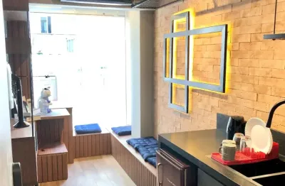 Mobiliado e decorado - condomínio com lazer completo