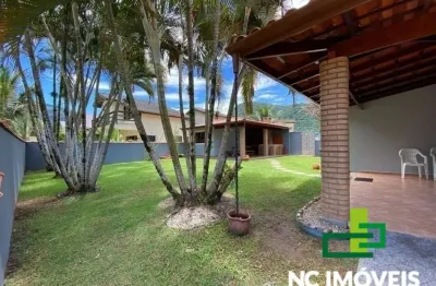Temporada - belíssima casa térrea no condomínio mar verde.