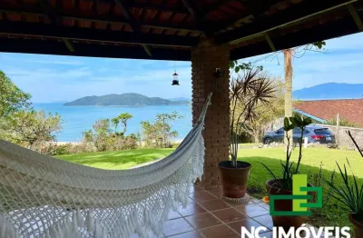 Venda | Linda Casa no Condomínio Roteiro do Sol em Caraguatatuba.