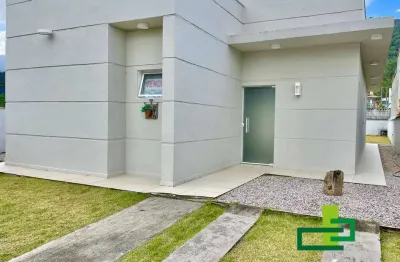 Casa em condomínio fechado com 3 quartos à venda no Mar Verde, Caraguatatuba 