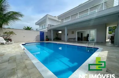 Temporada | ampla casa com piscina no condomínio mar verde.
