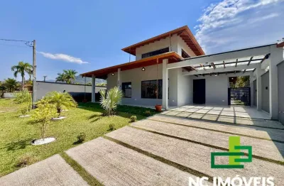 Casa em condomínio fechado com 3 quartos para alugar no Mar Verde, Caraguatatuba 