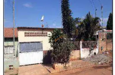 Casa com 2 dormitórios à venda, 100 m² por r$ 108.069 - parque estrela dalva ix - luziânia/go