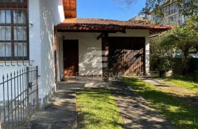 Casa com 3 dormitórios à venda, 156 m² por r$ 1.200.000 - cônego - nova friburgo/rj